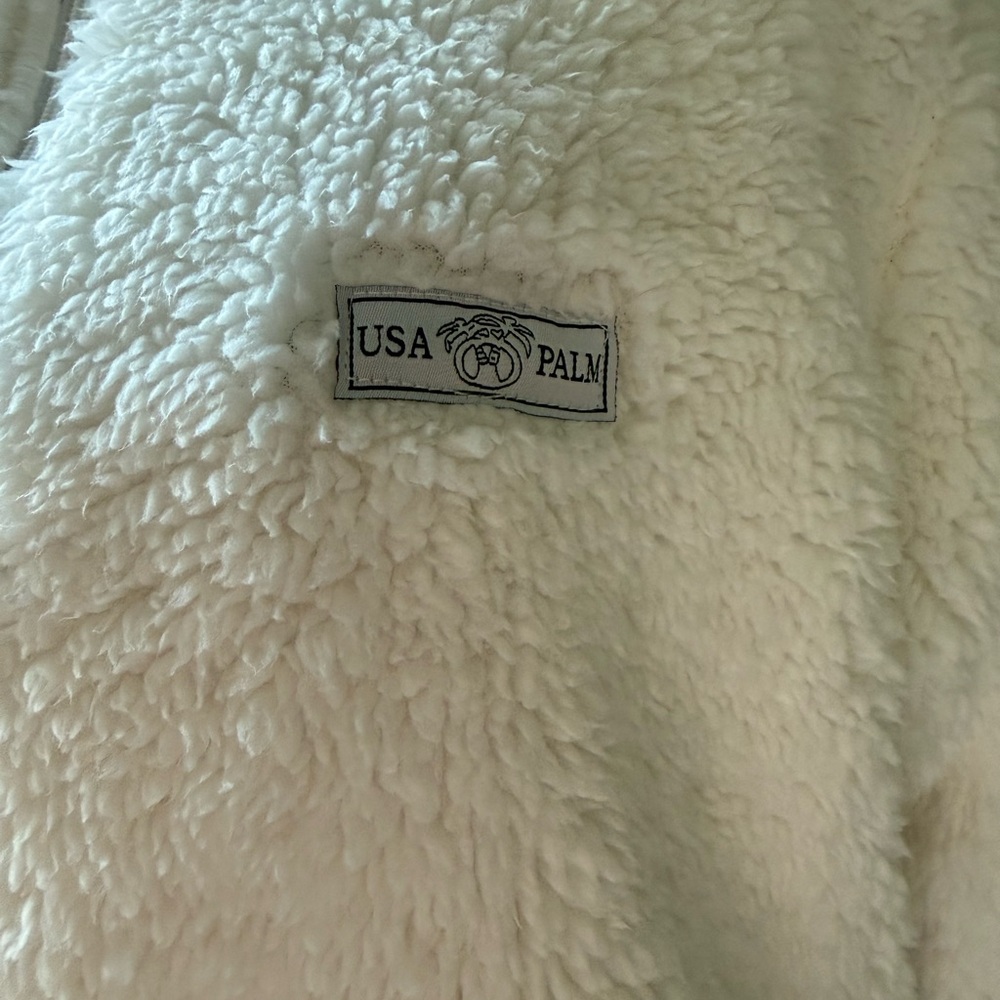 Black And Gray Patterned Pullover - image 8